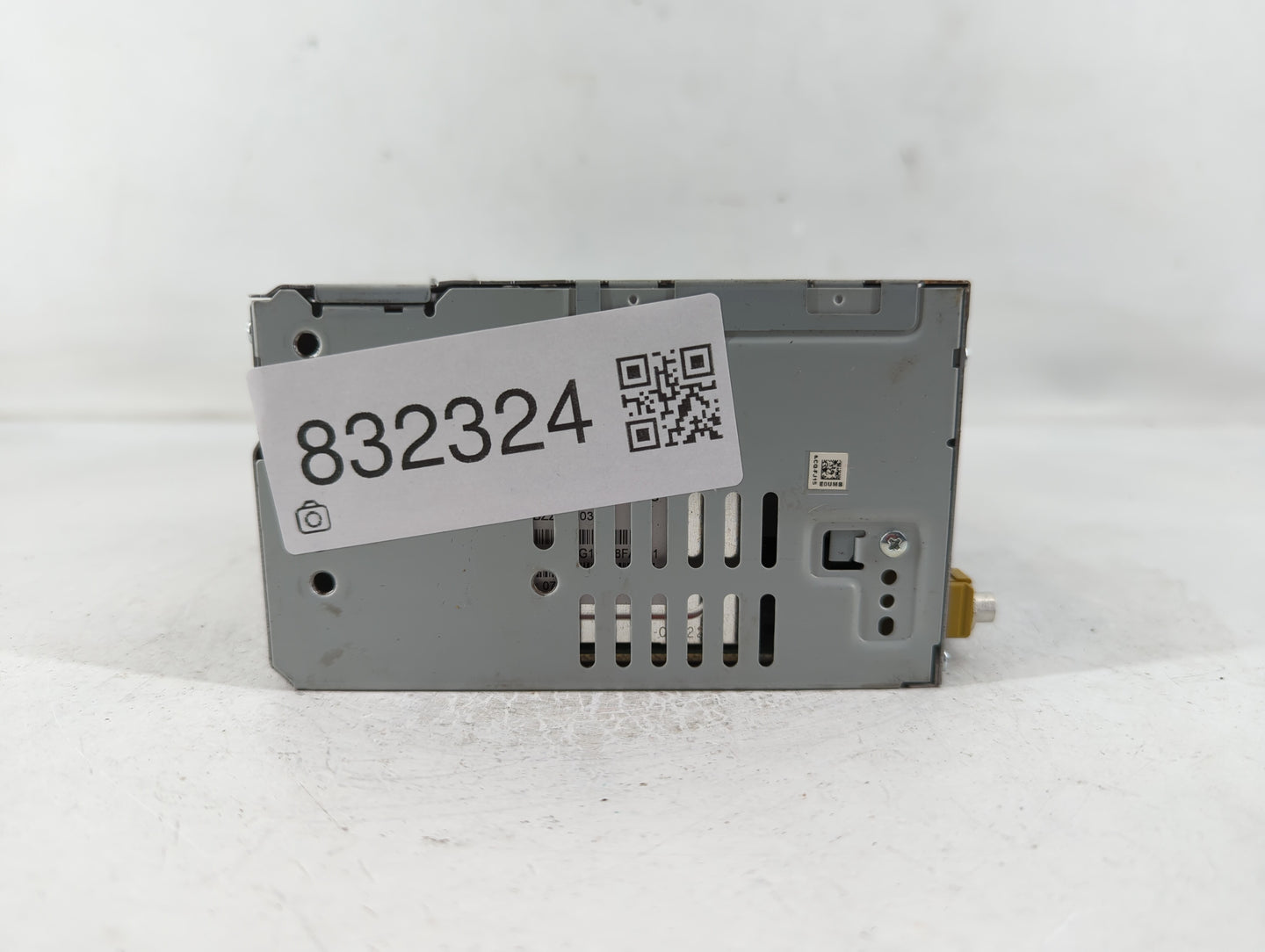 2017-2019 Lincoln Mkc Radio AM FM Cd Player Receiver Replacement P/N:GJ7T-19C107-DA Fits Fits 2017 2018 2019 OEM Used Auto P