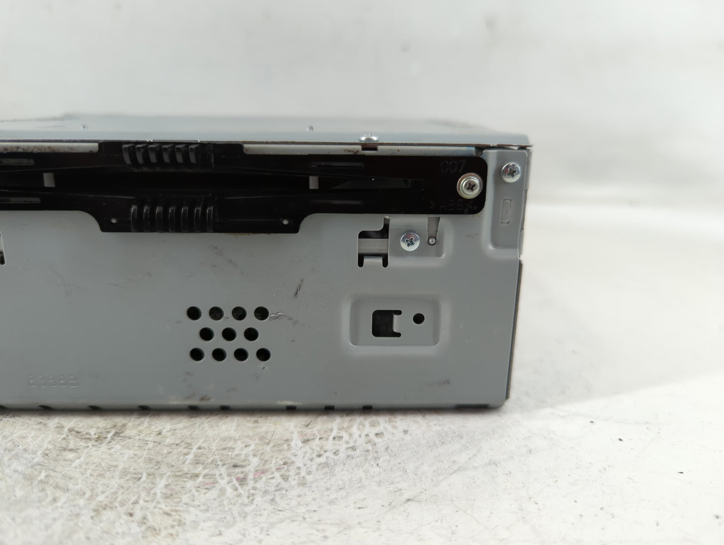 2017-2019 Lincoln Mkc Radio AM FM Cd Player Receiver Replacement Fits Fits 2017 2018 2019 OEM Used Auto Parts - Oemusedautop
