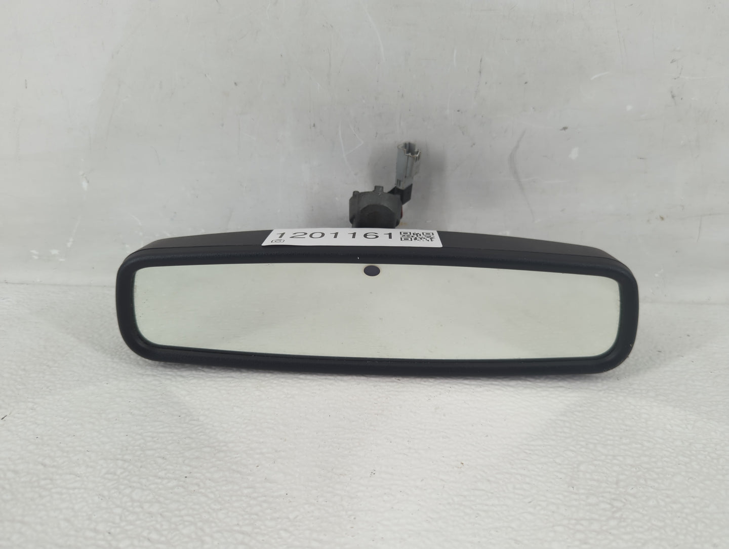 2013-2019 Lincoln Mkt Interior Rear View Mirror Replacement OEM P/N:E11046532 E11026532 Fits OEM Used Auto Parts - Oemusedau