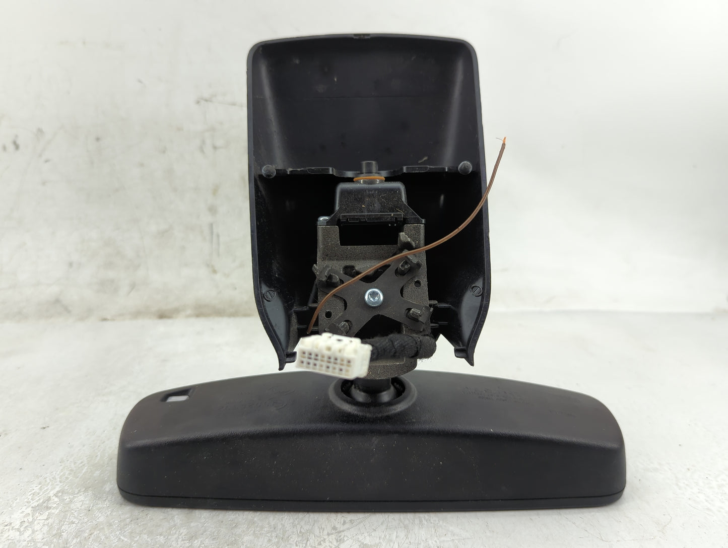2013-2019 Lincoln Mkt Interior Rear View Mirror Replacement OEM Fits Fits 2013 2014 2015 2016 2017 2018 2019 OEM Used Auto P