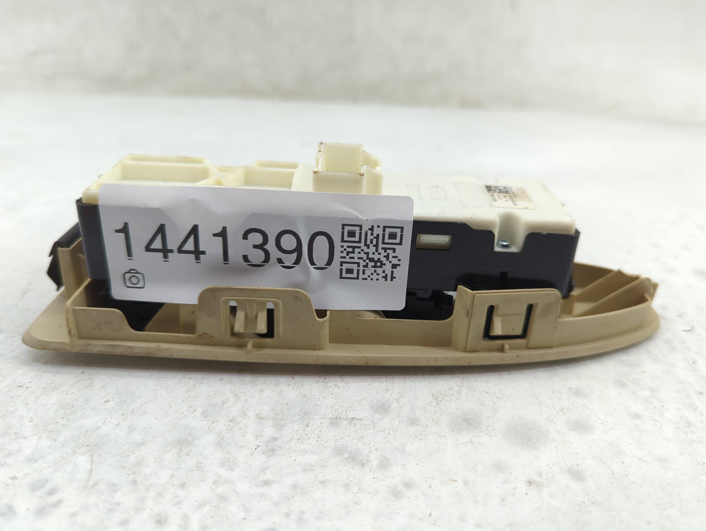 2013-2019 Lincoln Mkt Master Power Window Switch Replacement Driver Side Left P/N:DA5T-14540-ACW Fits OEM Used Auto Parts - 
