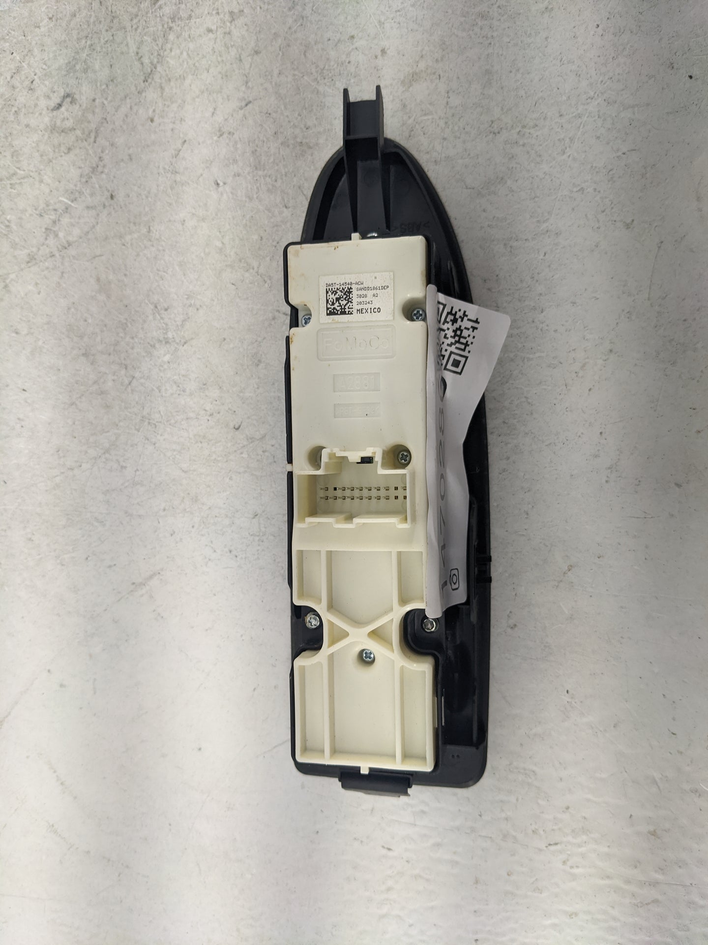 2013-2019 Lincoln Mkt Master Power Window Switch Replacement Driver Side Left P/N:DA5T-14540-ACW SANDD1861DEP Fits OEM Used 