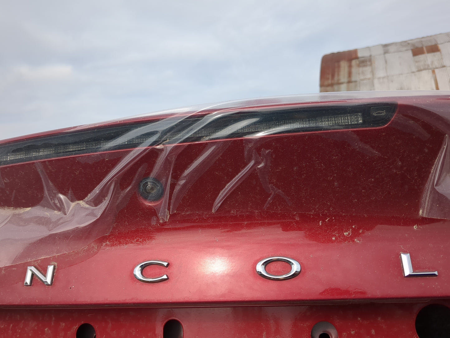 2013-2020 Lincoln Mkz Rear Center Lid Brake Light Tail Light Fits Fits 2013 2014 2015 2016 2017 2018 2019 2020 OEM Used Auto