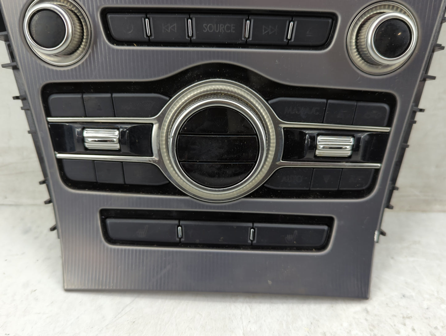 2019-2020 Lincoln Mkz Radio AM FM Cd Player Receiver Replacement P/N:KP5T-18D699-BEB Fits Fits 2019 2020 OEM Used Auto Parts