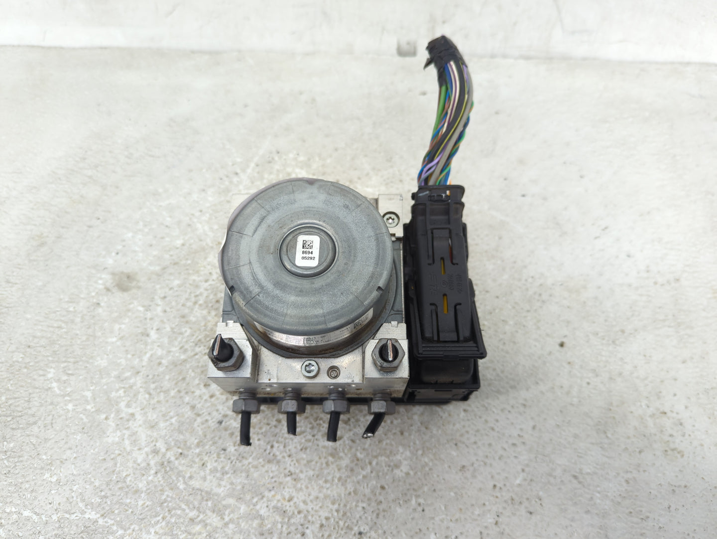 2019-2020 Lincoln Mkz ABS Pump Control Module Replacement P/N:KG9C-2B373-CC Fits Fits 2019 2020 OEM Used Auto Parts - Oemuse