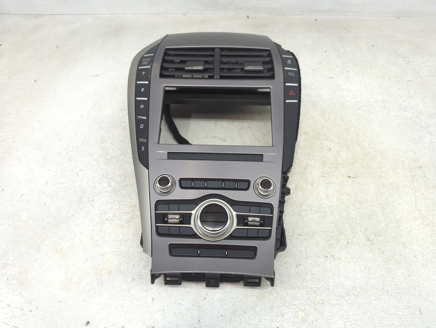 2019-2020 Lincoln Mkz Radio AM FM Cd Player Receiver Replacement P/N:KP5T-18D699-BEB Fits Fits 2019 2020 OEM Used Auto Parts