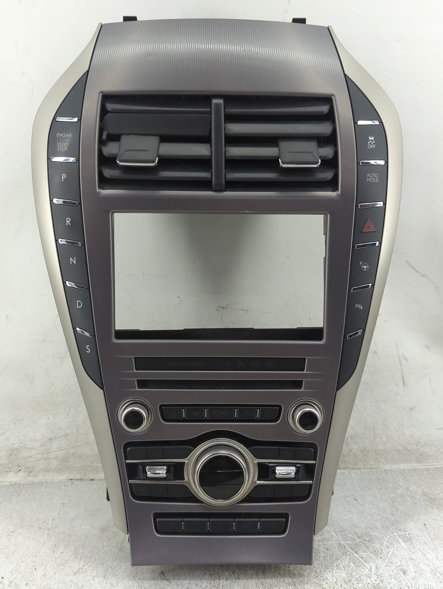 2019 Lincoln Mkz Radio AM FM Cd Player Receiver Replacement P/N:KP5T-18D699-KB HP5T-19K617-A Fits OEM Used Auto Parts - Oemu