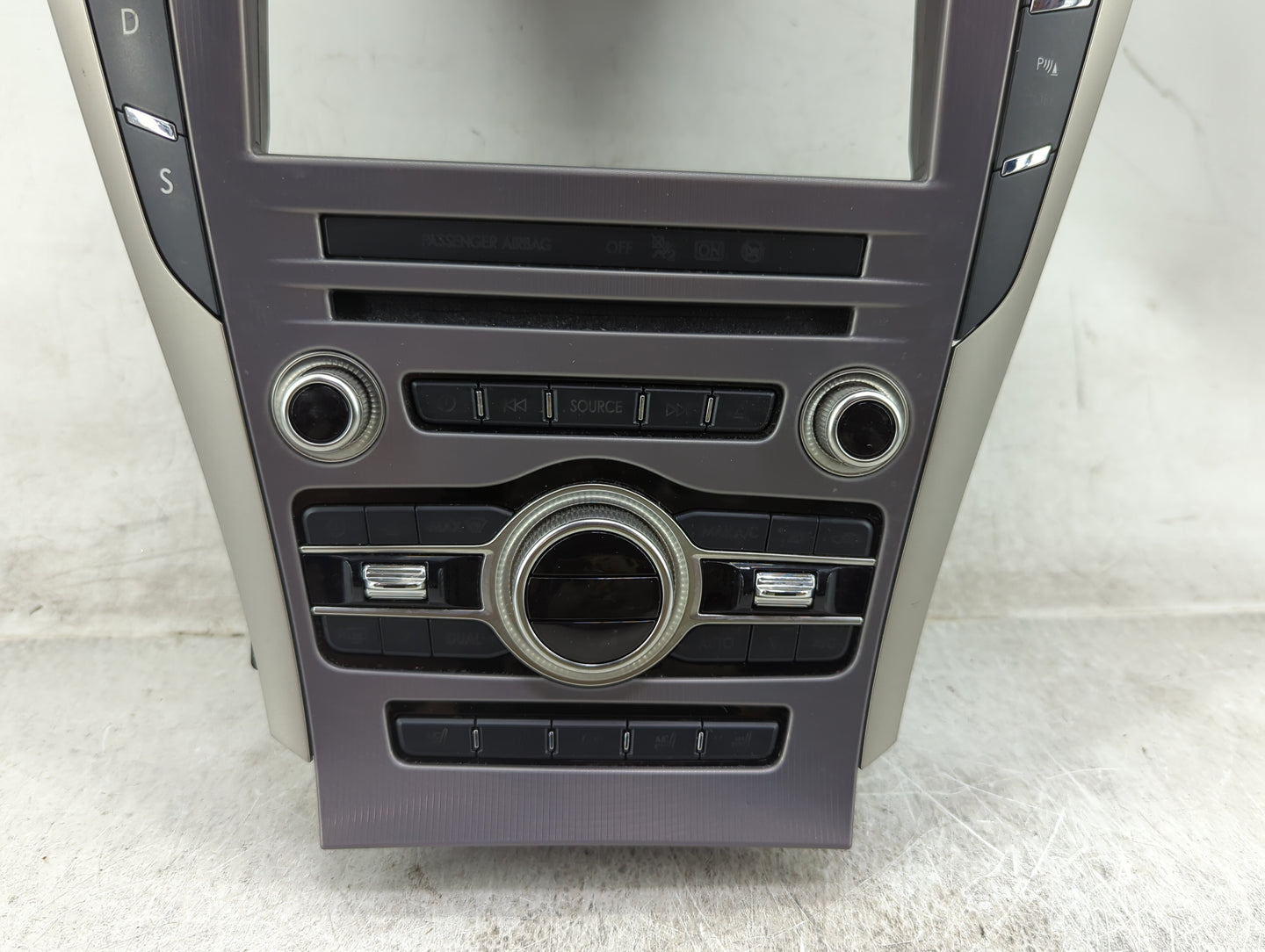 2019 Lincoln Mkz Radio AM FM Cd Player Receiver Replacement P/N:KP5T-18D699-KB HP5T-19K617-A Fits OEM Used Auto Parts - Oemu