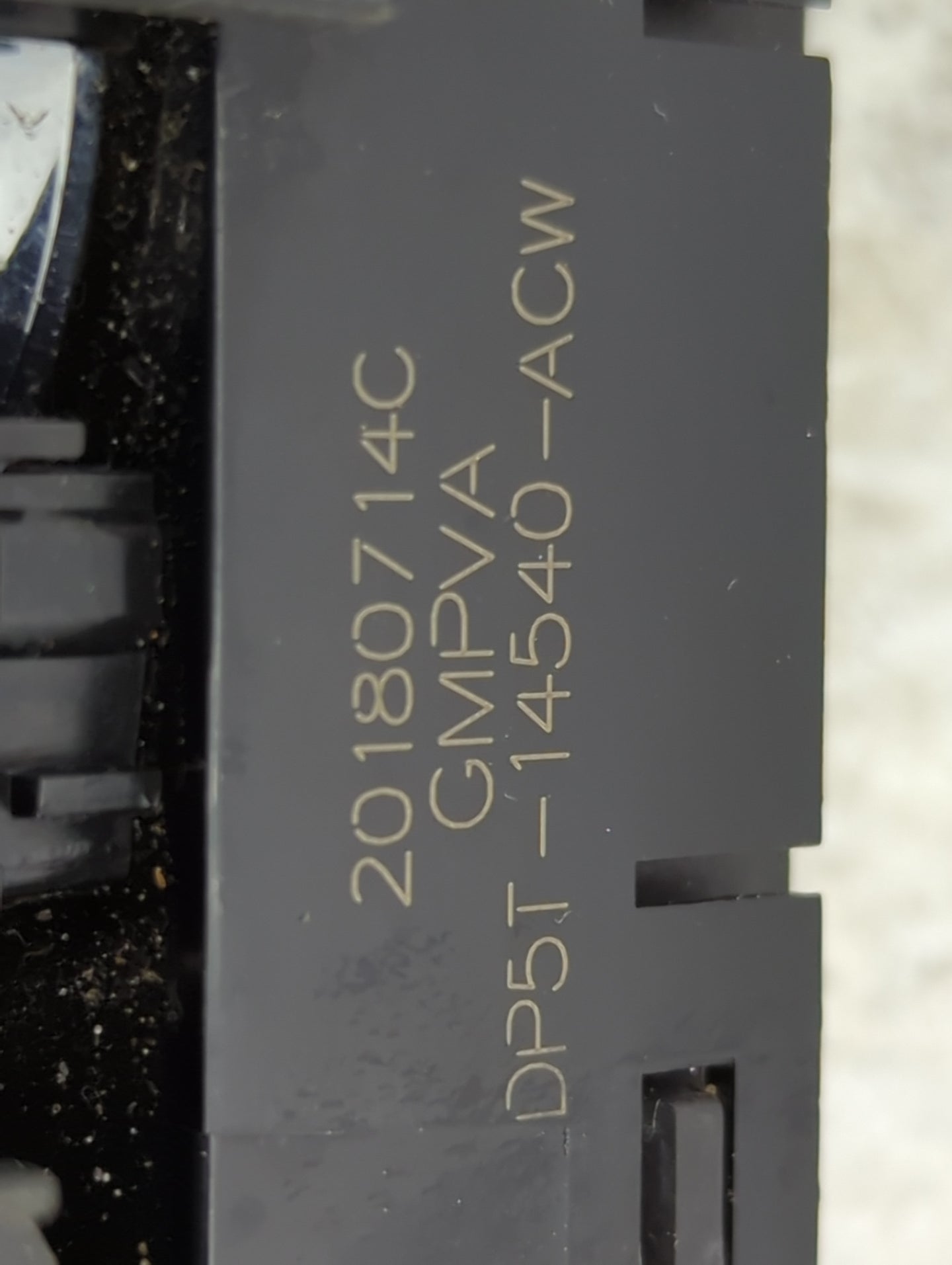 2013-2020 Lincoln Mkz Master Power Window Switch Replacement Driver Side Left P/N:DP5T-14540-ACW Fits OEM Used Auto Parts - 