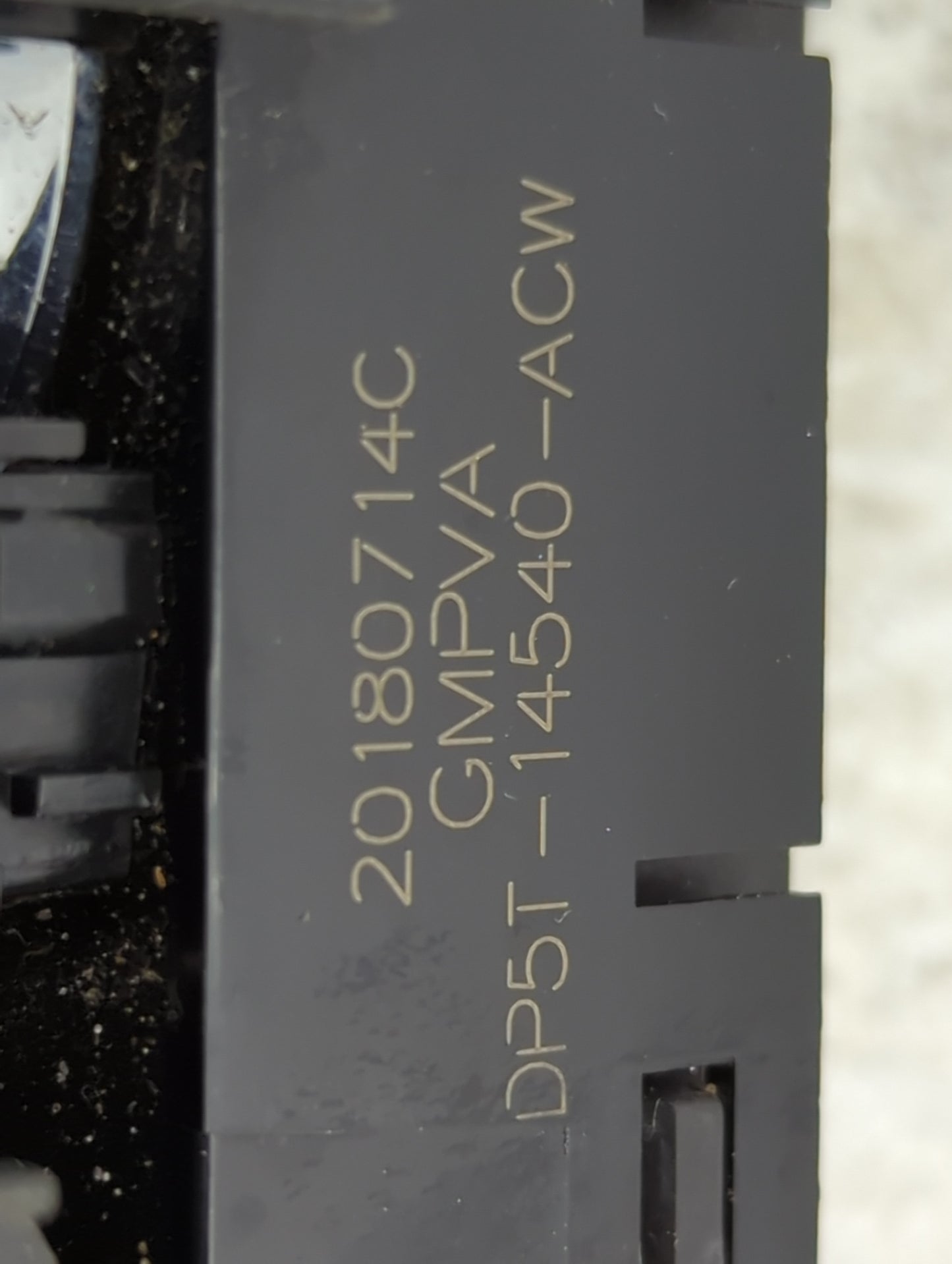 2013-2020 Lincoln Mkz Master Power Window Switch Replacement Driver Side Left P/N:DP5T-14540-ACW Fits OEM Used Auto Parts - 