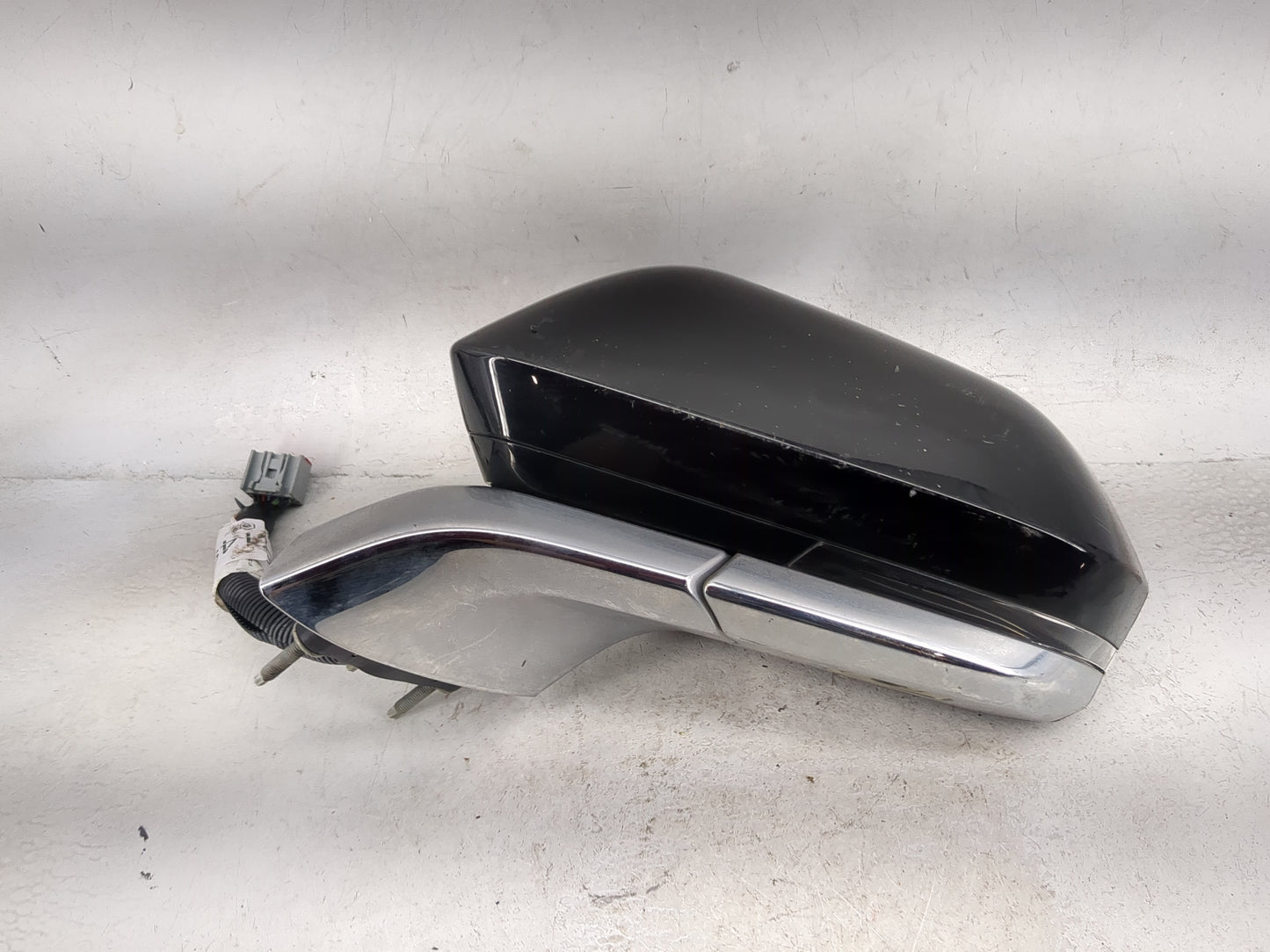 2019-2020 Lincoln Mkz Driver Side View Mirror - Left Door Mirror OEM Used - Oemusedautoparts1.com