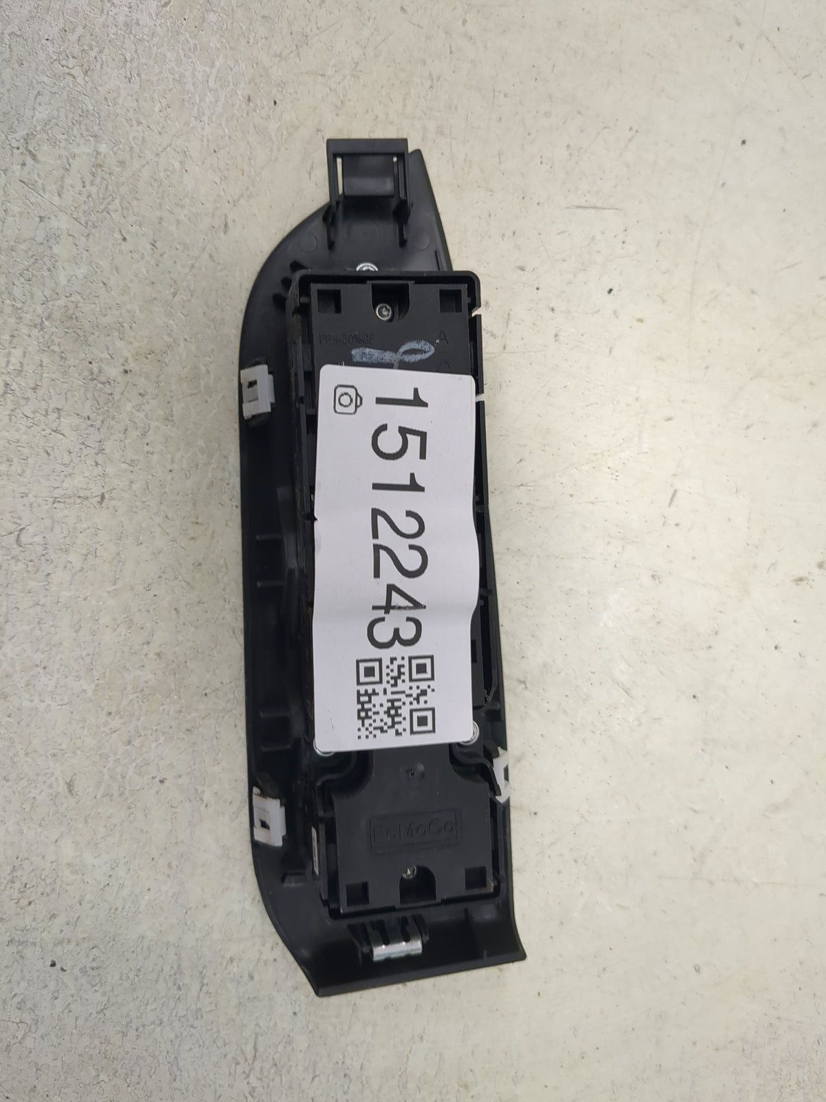 2019 Lincoln Mkz Master Power Window Switch Replacement Driver Side Left Fits OEM Used Auto Parts - Oemusedautoparts1.com