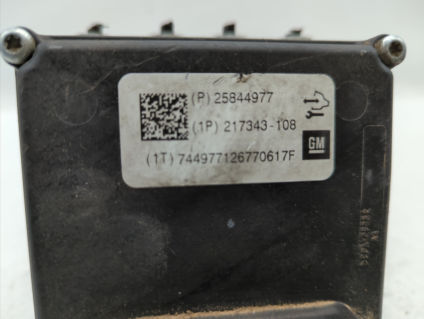 2019 Lincoln Mkz ABS Pump Control Module Replacement P/N:P25844977 Fits OEM Used Auto Parts - Oemusedautoparts1.com