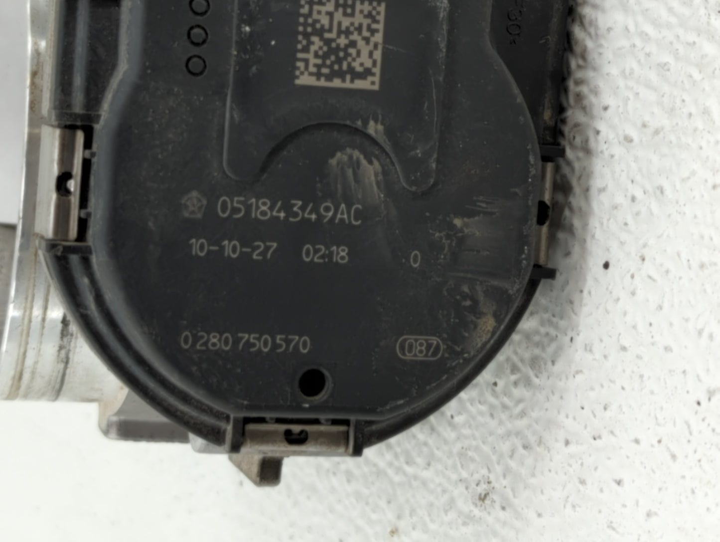 2017-2019 Lincoln Mkz Throttle Body P/N:DS7E-9F991-BB Fits Fits 2014 2015 2016 2017 2018 2019 OEM Used Auto Parts - Oemuseda