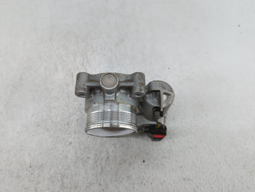 2017-2020 Lincoln Mkz Throttle Body P/N:DS7E-9F991-BB Fits Fits 2014 2015 2016 2017 2018 2019 2020 2021 2022 OEM Used Auto Parts
