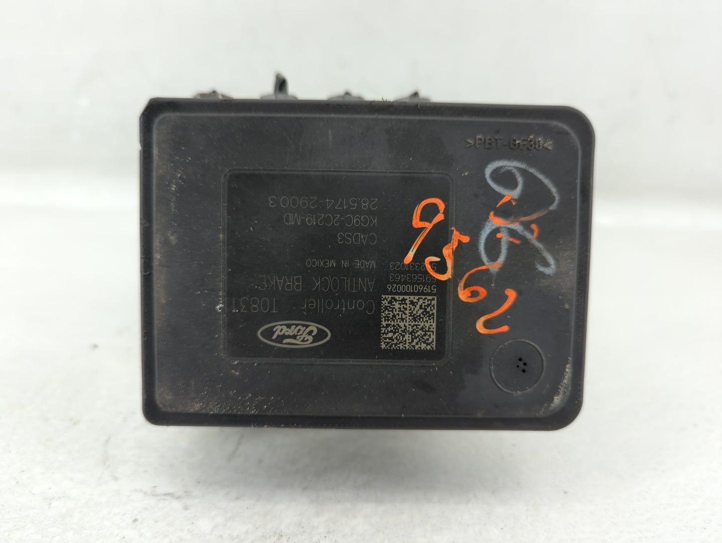 2019-2020 Lincoln Mkz ABS Pump Control Module Replacement P/N:KG9C-2B373-CD KG9C-2B373-KC Fits Fits 2019 2020 OEM Used Auto 