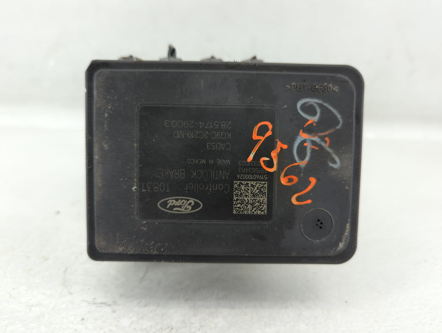 2019-2020 Lincoln Mkz ABS Pump Control Module Replacement P/N:KG9C-2B373-CD KG9C-2B373-KC Fits Fits 2019 2020 OEM Used Auto 