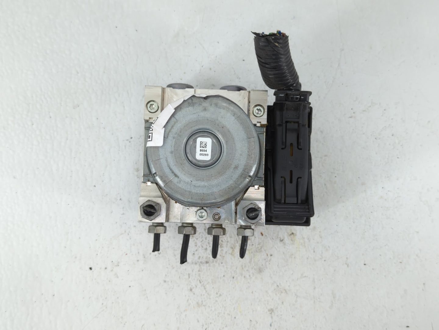 2019-2020 Lincoln Mkz ABS Pump Control Module Replacement P/N:KG9C-2B373-CC Fits Fits 2019 2020 OEM Used Auto Parts - Oemuse