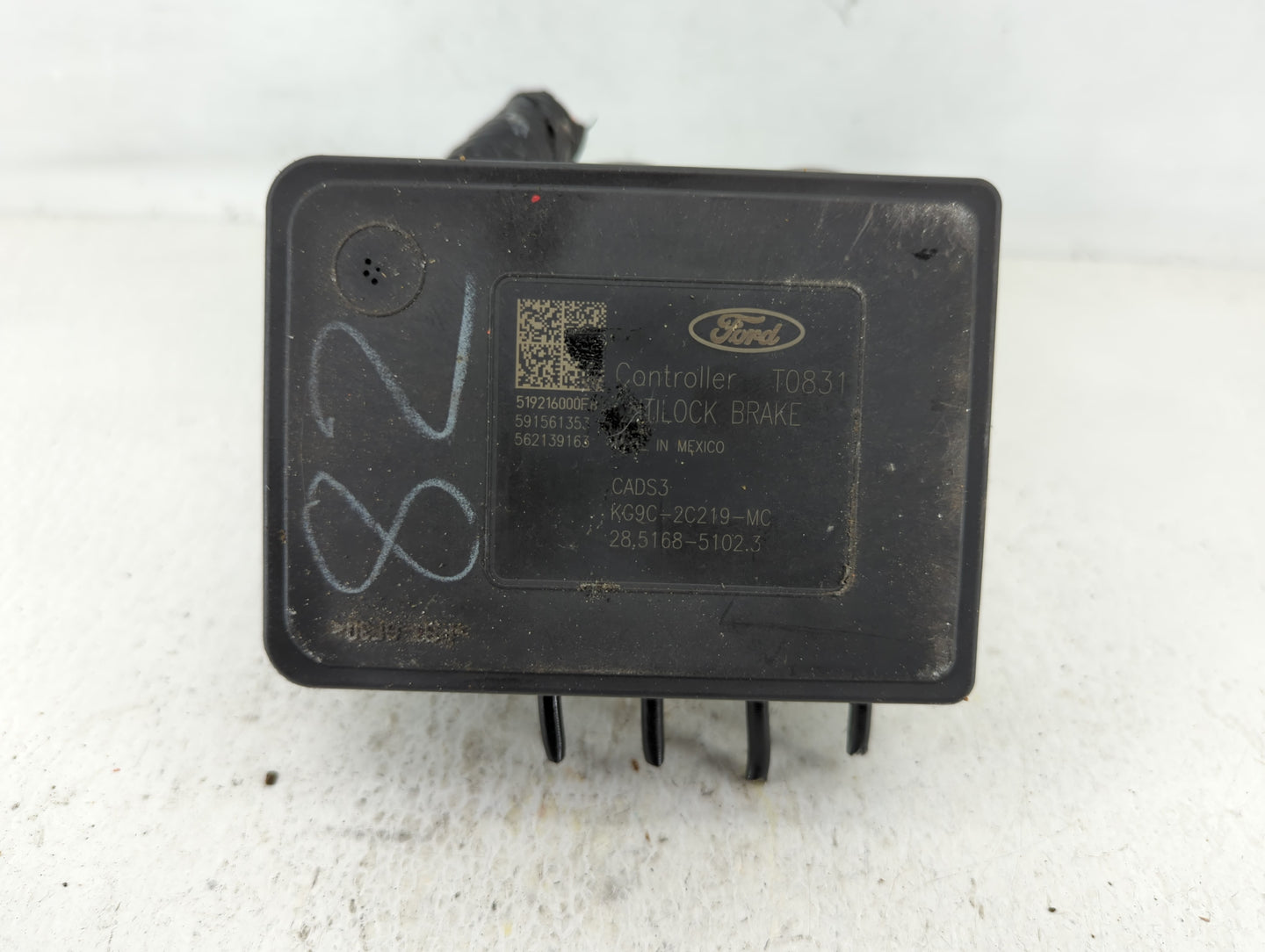 2019-2020 Lincoln Mkz ABS Pump Control Module Replacement P/N:KG9C-2B373-CC Fits Fits 2019 2020 OEM Used Auto Parts - Oemuse