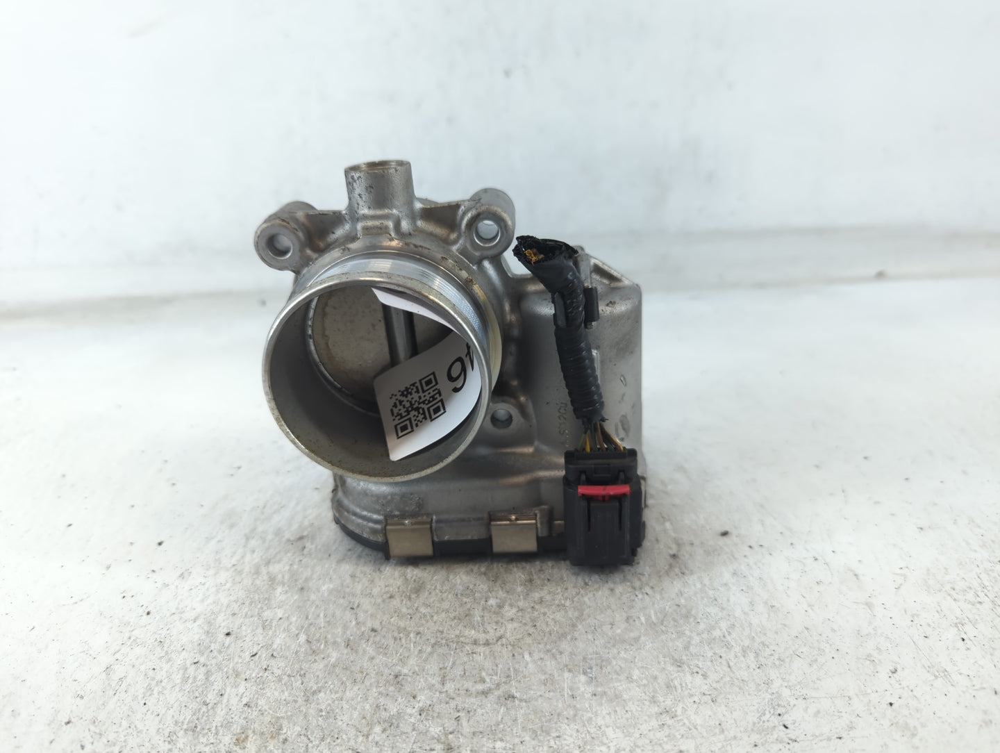 2017-2020 Lincoln Mkz Throttle Body P/N:DS7E-9F991-BB Fits Fits 2014 2015 2016 2017 2018 2019 2020 2021 2022 OEM Used Auto P