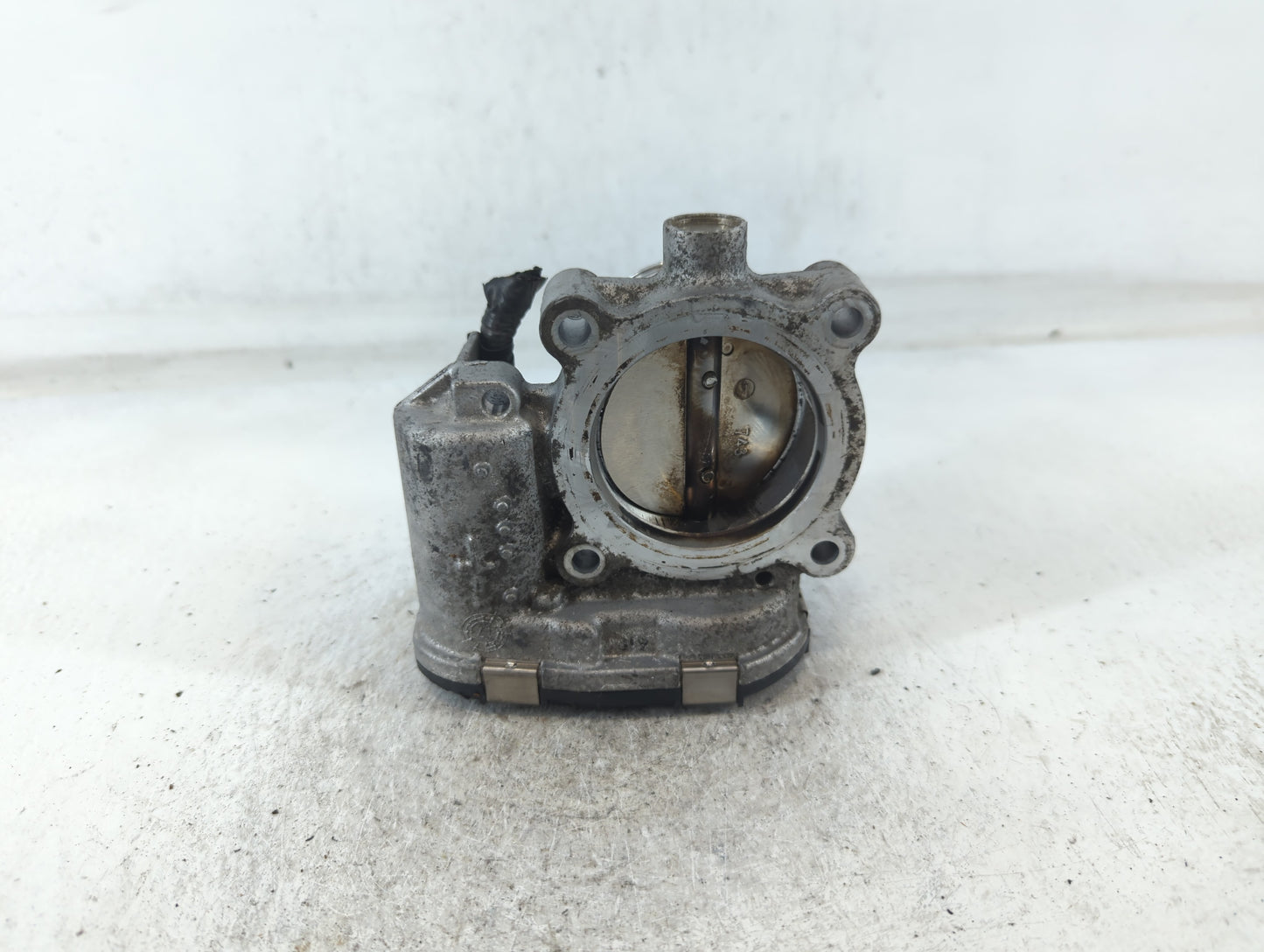2017-2020 Lincoln Mkz Throttle Body P/N:DS7E-9F991-BB Fits Fits 2014 2015 2016 2017 2018 2019 2020 2021 2022 OEM Used Auto P