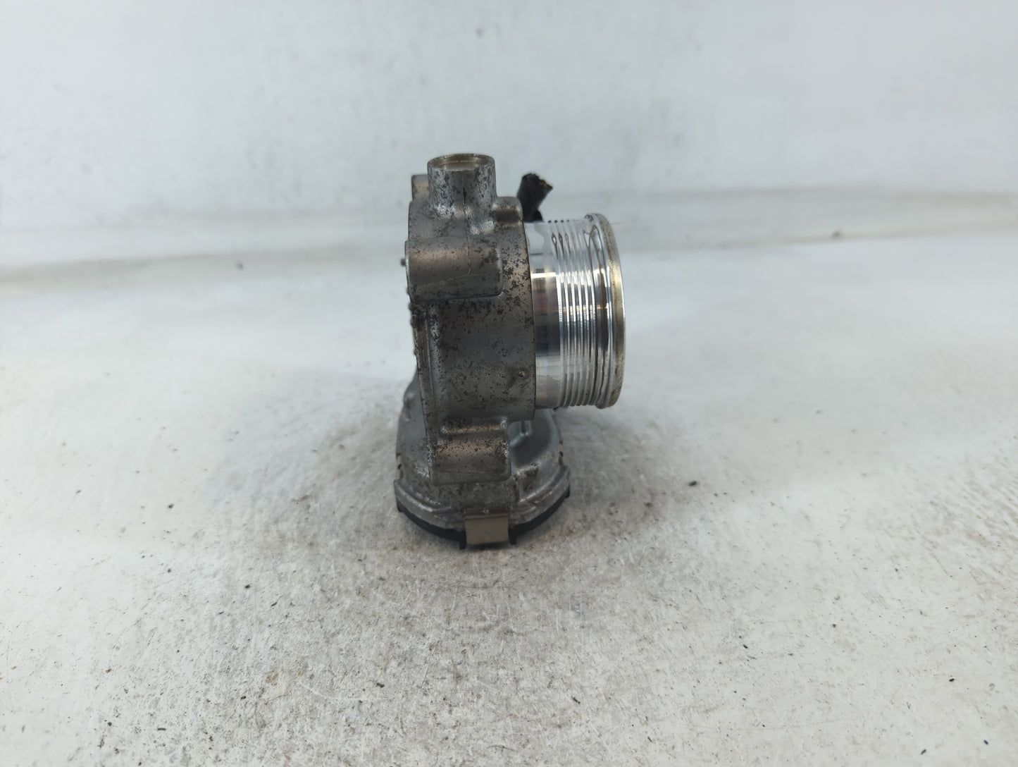 2017-2020 Lincoln Mkz Throttle Body P/N:DS7E-9F991-BB Fits Fits 2014 2015 2016 2017 2018 2019 2020 2021 2022 OEM Used Auto P