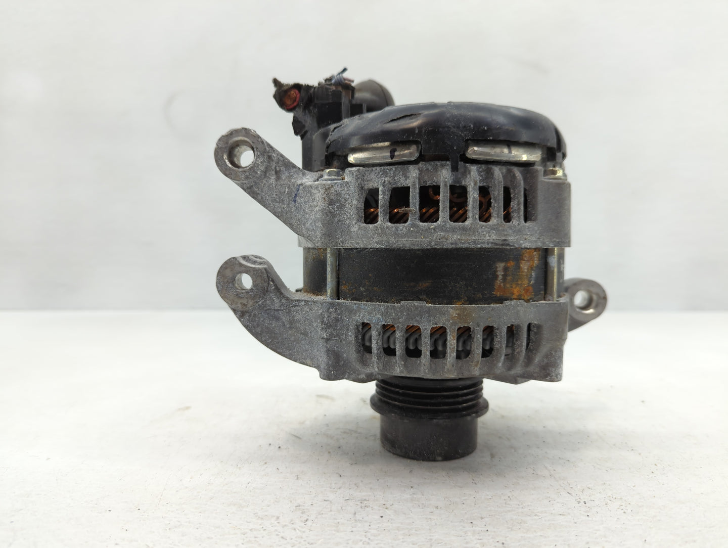 2013-2020 Lincoln Mkz Alternator Replacement Generator Charging Assembly Engine OEM P/N:G2GT-10300-AA Fits OEM Used Auto Par