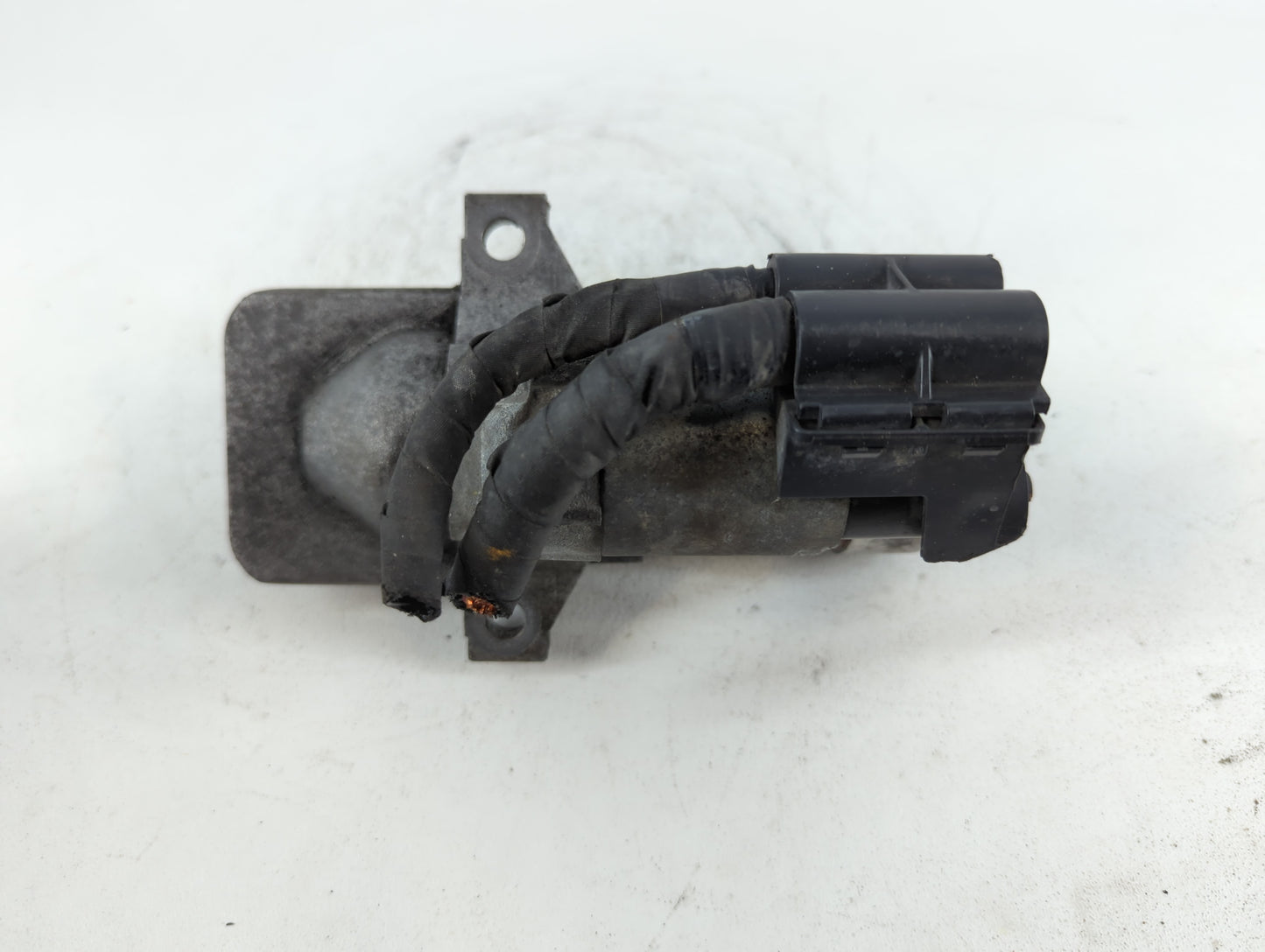2013-2020 Lincoln Mkz Car Starter Motor Solenoid OEM P/N:FJ5T-11000-AA Fits Fits 2012 2013 2014 2015 2016 2017 2018 2019 202
