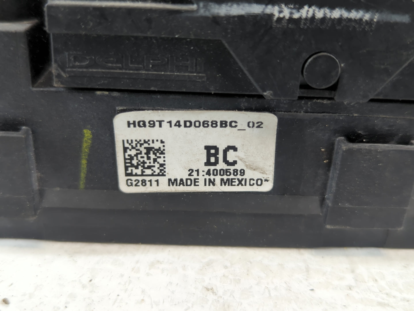 2017-2020 Lincoln Mkz Fusebox Fuse Box Panel Relay Module P/N:HG9T14D068BC Fits Fits 2017 2018 2019 2020 OEM Used Auto Parts