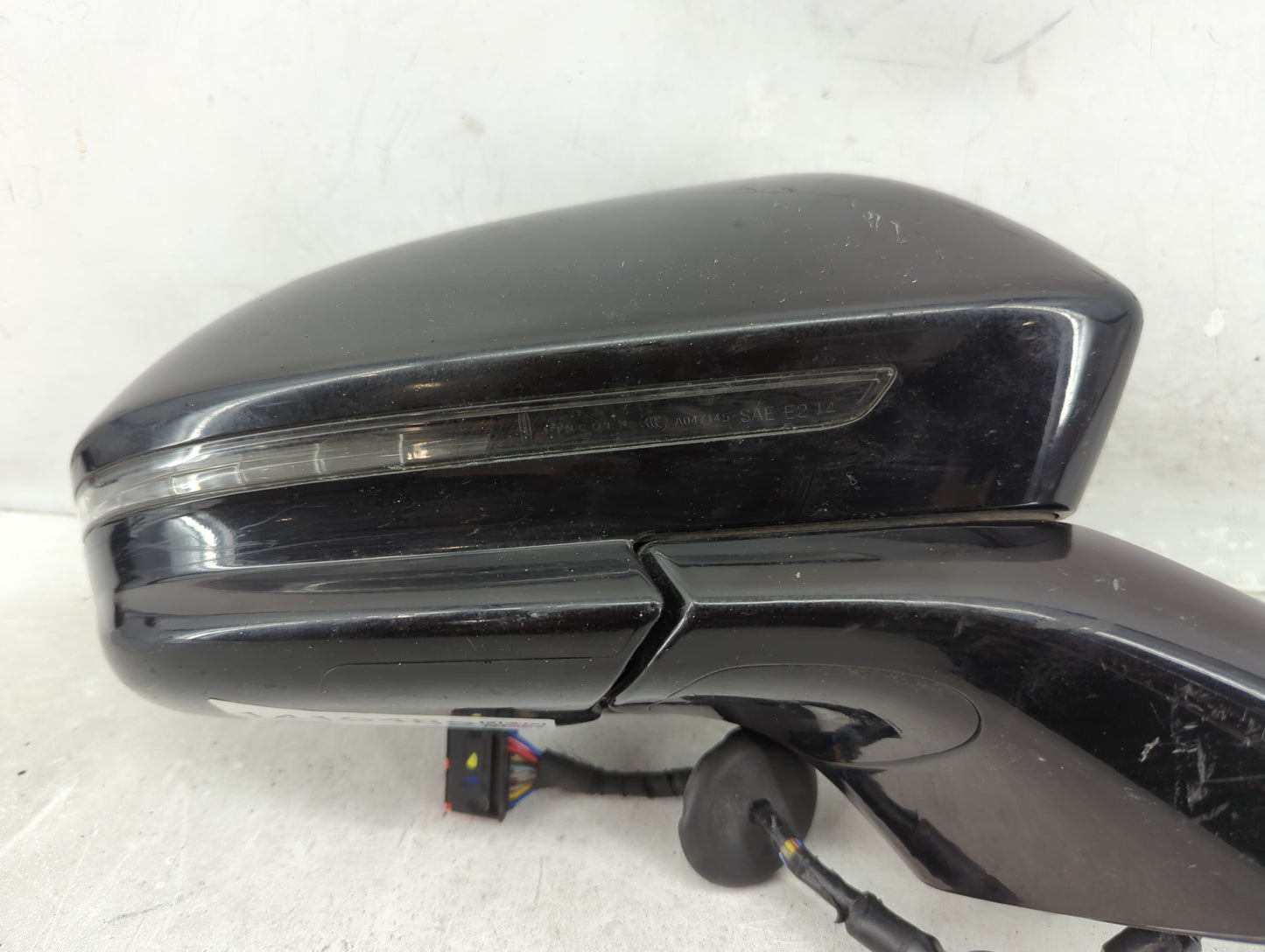 2019 Lincoln Nautilus Passenger Side View Mirror - Right Door Mirror OEM Used - Oemusedautoparts1.com