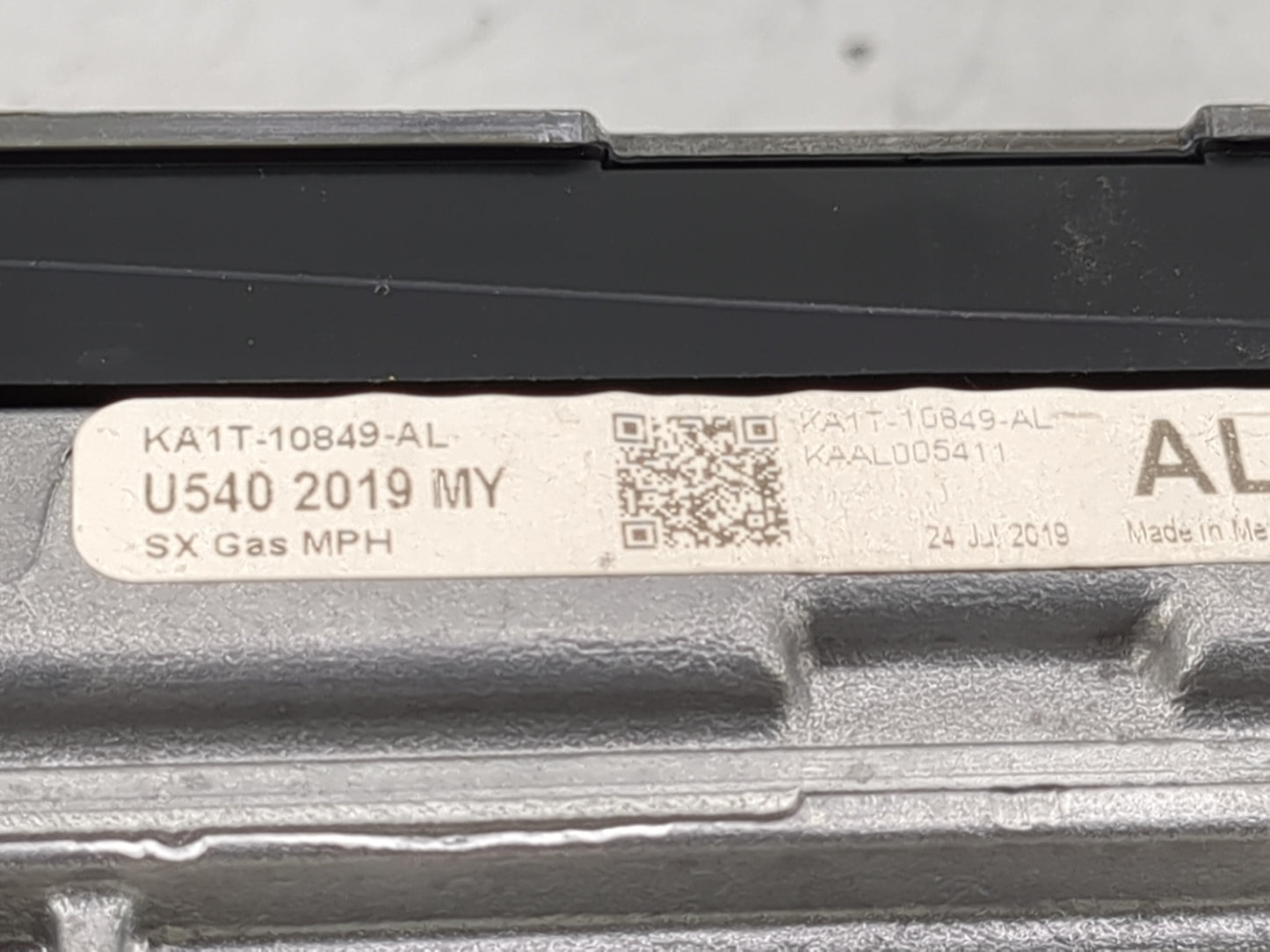 2019-2020 Lincoln Nautilus Instrument Cluster Speedometer Gauges P/N:KA1T-10849-AL Miles: Fits Fits 2019 2020 OEM Used Auto 