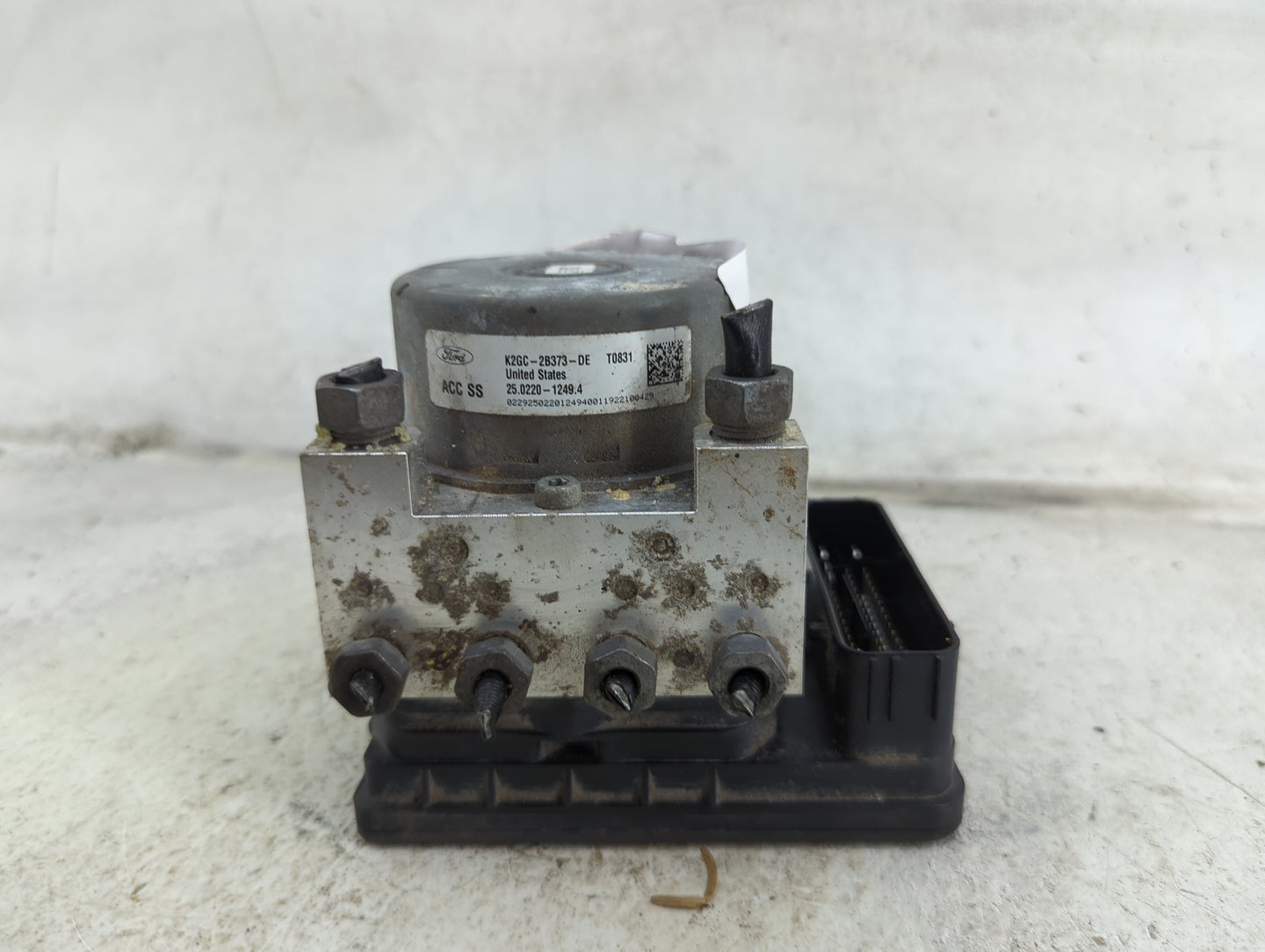 2019-2020 Lincoln Nautilus ABS Pump Control Module Replacement P/N:K2GC-2B373-DE 25.0220-1249.4 Fits Fits 2019 2020 OEM Used
