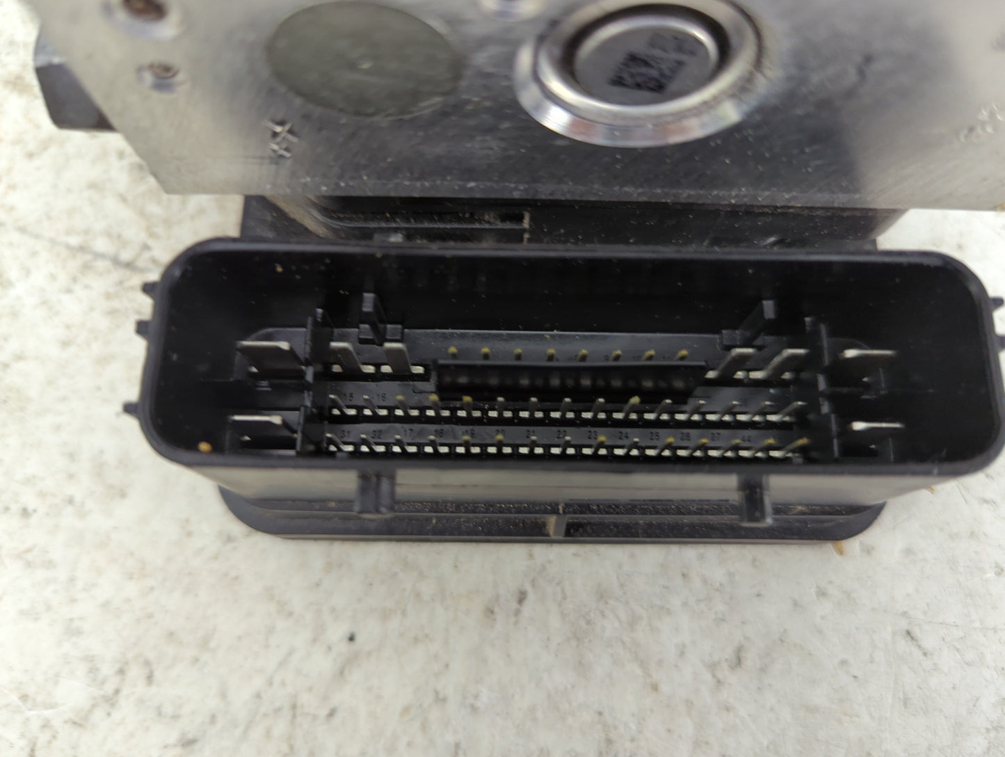 2019-2020 Lincoln Nautilus ABS Pump Control Module Replacement P/N:K2GC-2B373-DE 25.0220-1249.4 Fits Fits 2019 2020 OEM Used