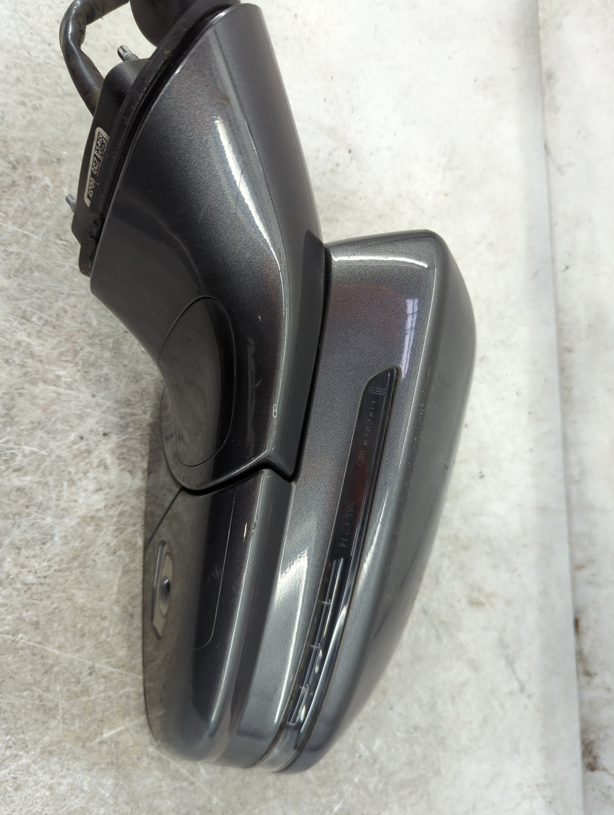 2019-2020 Lincoln Nautilus Driver Side View Mirror - Left Door Mirror OEM Used - Oemusedautoparts1.com