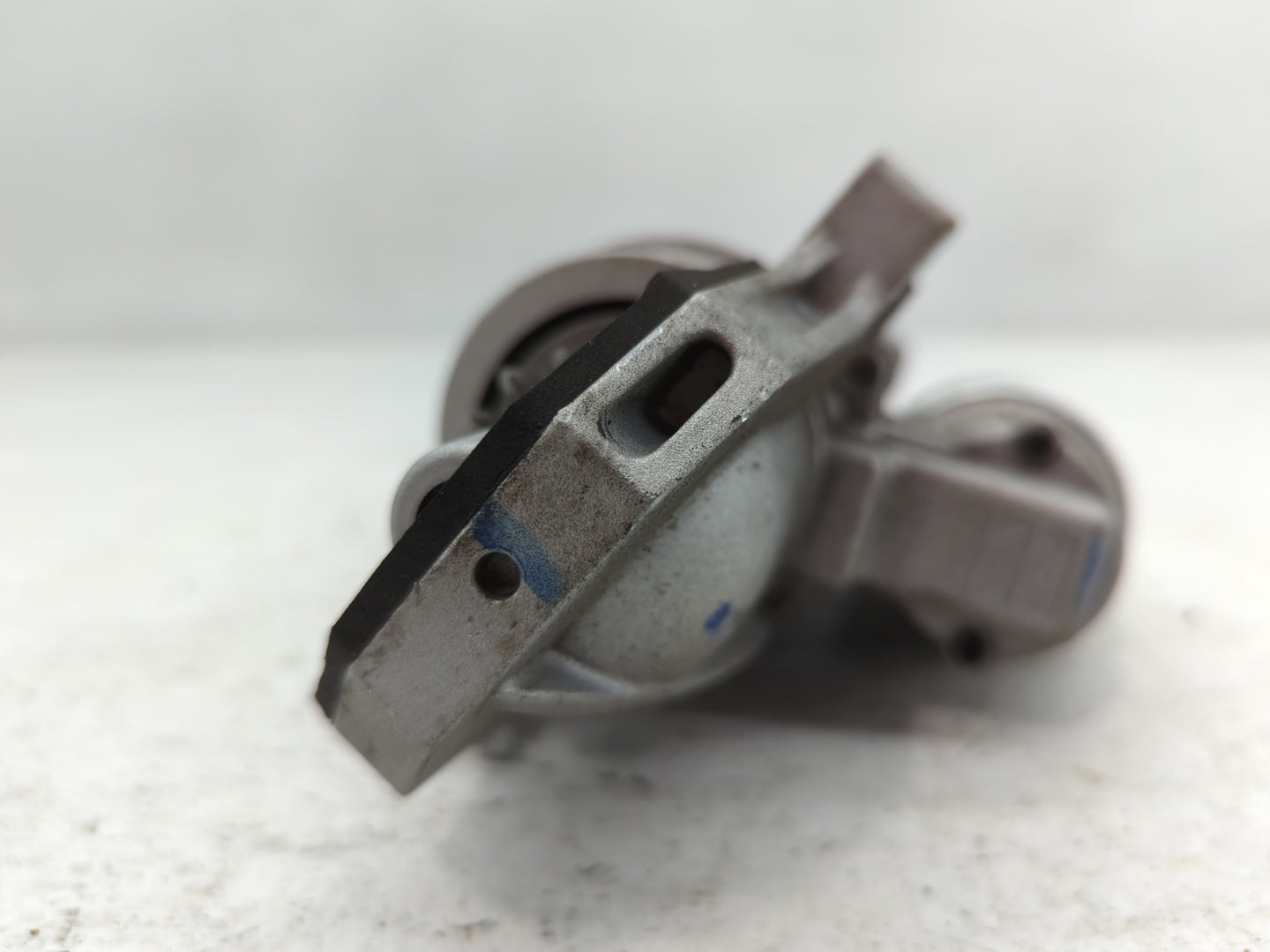 2019 Lincoln Nautilus Car Starter Motor Solenoid OEM P/N:k2GT-11000-BC Fits Fits 2020 2021 2022 OEM Used Auto Parts - Oemuse