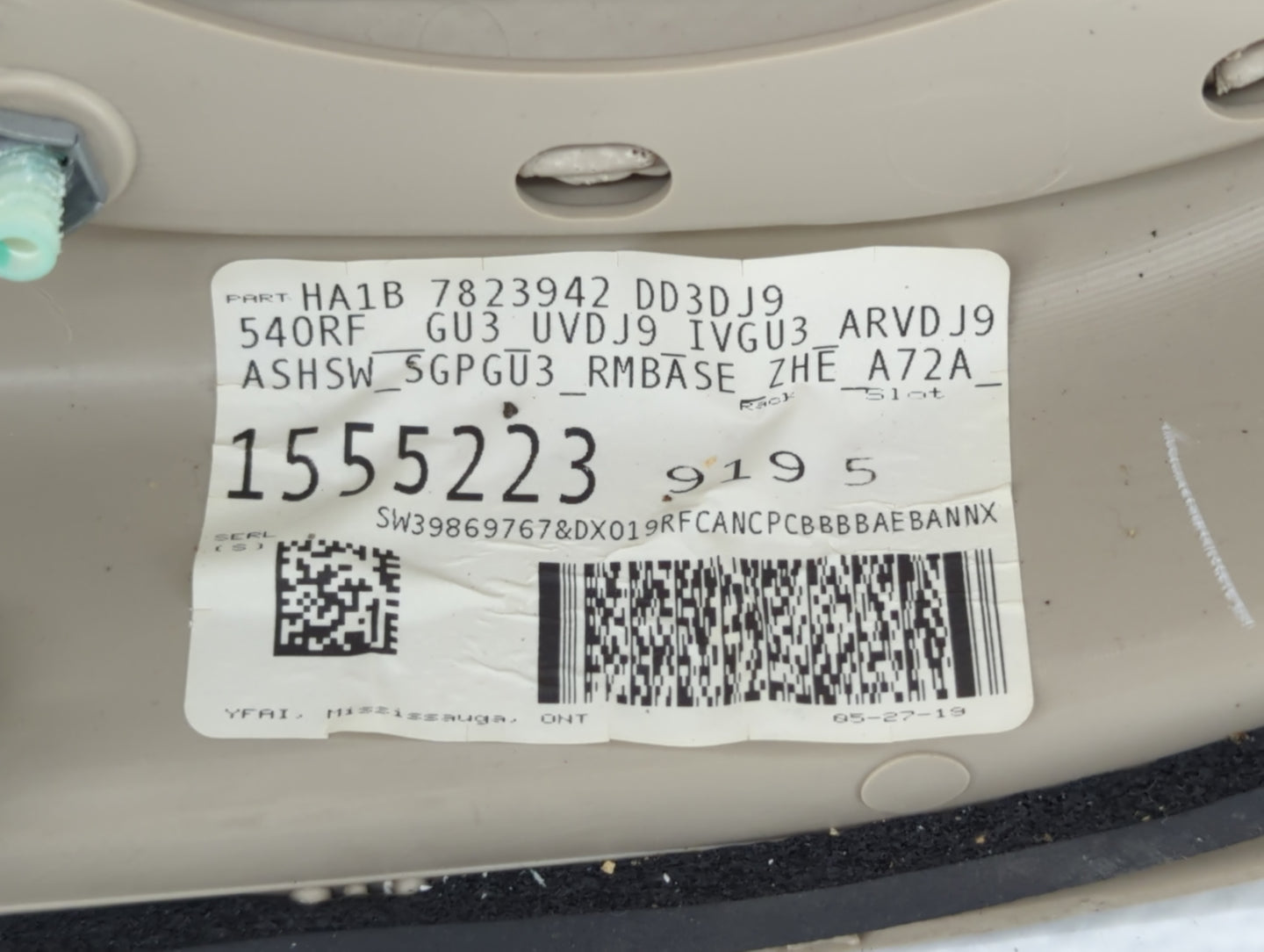2019 Lincoln Nautilus Front Right Passenger Interior Door Panel Trim - Oemusedautoparts1.com