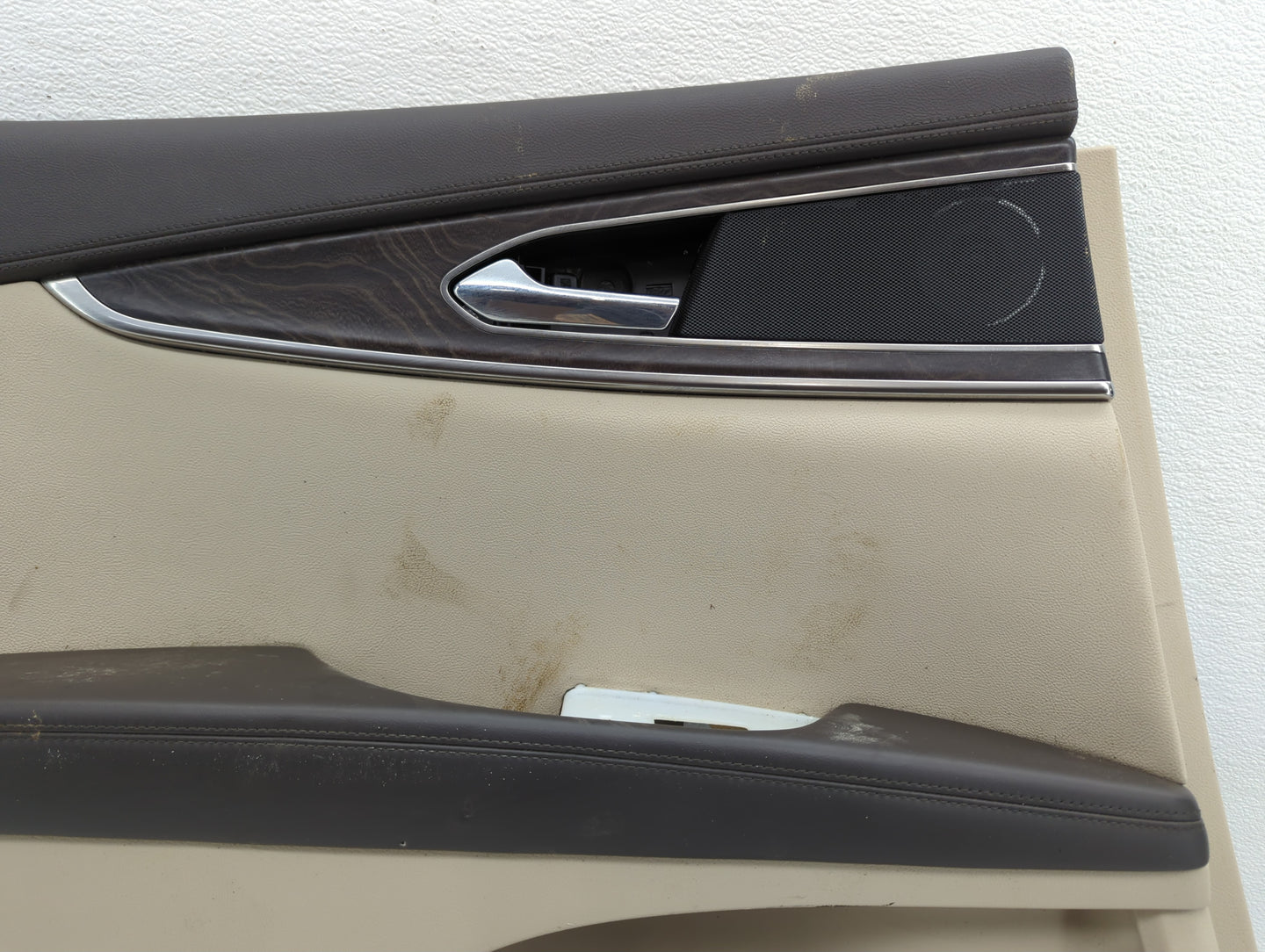 2019 Lincoln Nautilus Rear Left Driver Interior Door Panel Trim - Oemusedautoparts1.com