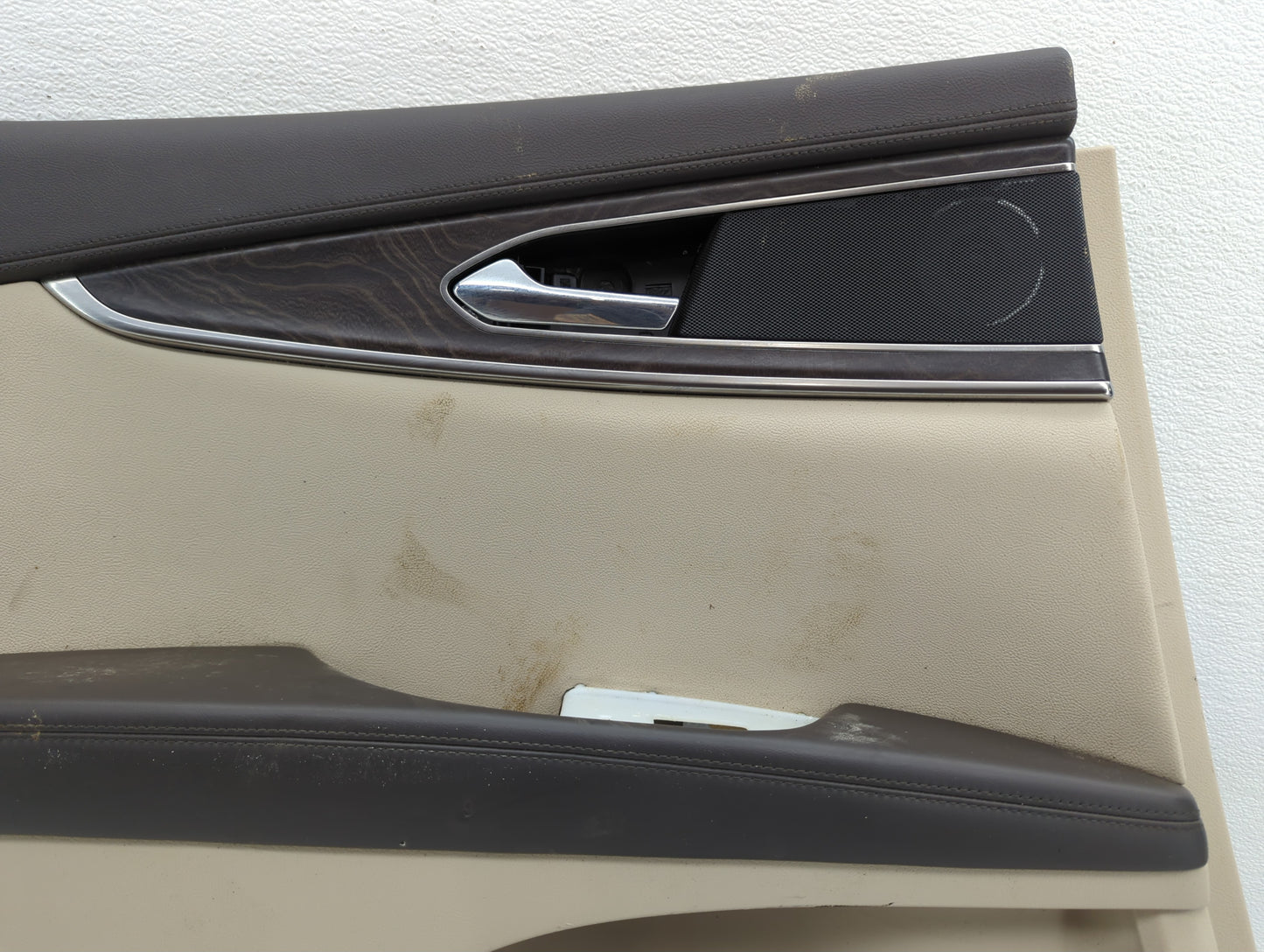 2019 Lincoln Nautilus Rear Left Driver Interior Door Panel Trim - Oemusedautoparts1.com