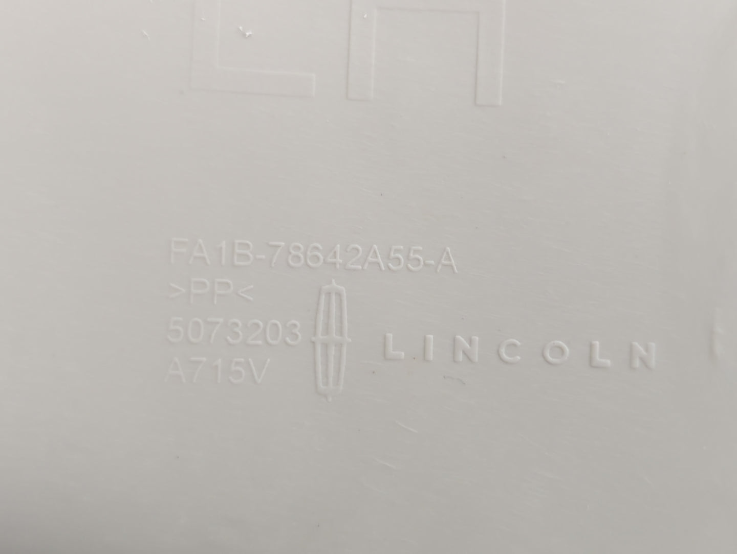 2019 Lincoln Nautilus Rear Left Driver Interior Door Panel Trim - Oemusedautoparts1.com