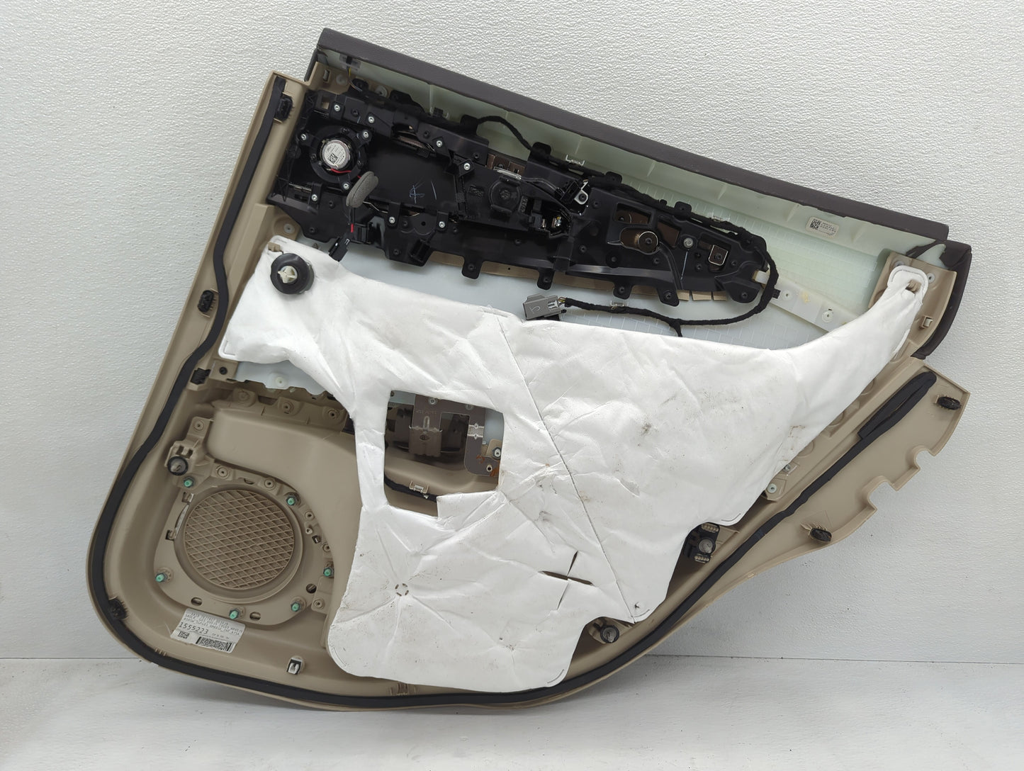 2019 Lincoln Nautilus Rear Left Driver Interior Door Panel Trim - Oemusedautoparts1.com
