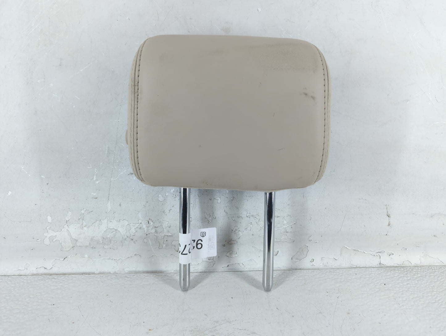 2019 Lincoln Nautilus Headrest Head Rest Rear Seat Fits OEM Used Auto Parts - Oemusedautoparts1.com