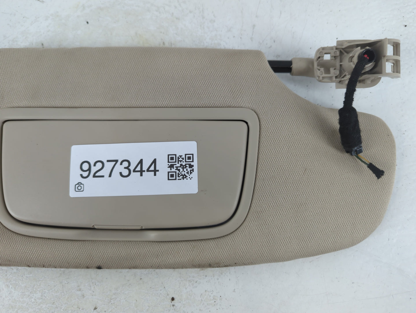 2019 Lincoln Nautilus Sun Visor Shade Replacement Passenger Right Mirror Fits Fits 2016 2017 2018 OEM Used Auto Parts - Oemu