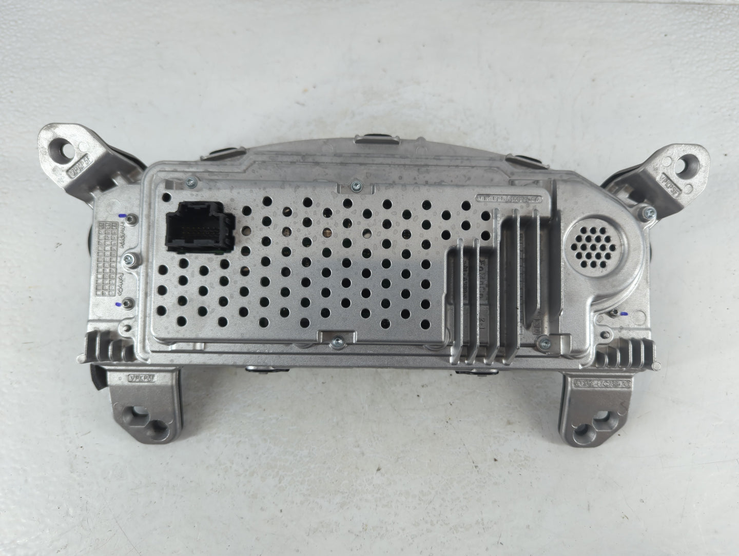 2019-2020 Lincoln Nautilus Instrument Cluster Speedometer Gauges P/N:KA1T-10849-AK Fits Fits 2019 2020 OEM Used Auto Parts -