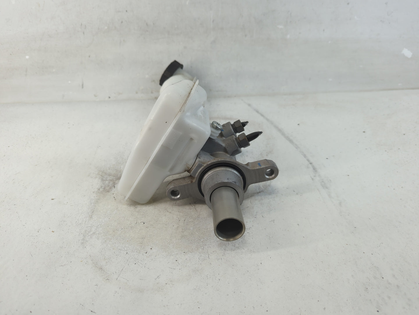 2019-2020 Lincoln Nautilus Power Brake Booster Oem - Oemusedautoparts1.com