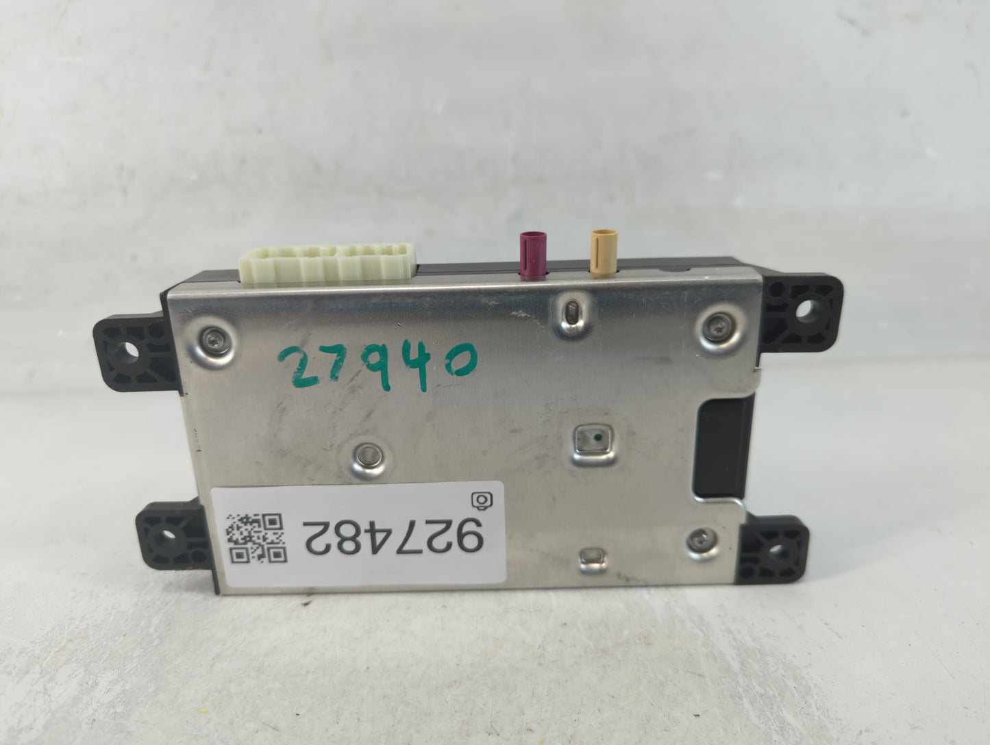 2019-2020 Lincoln Nautilus Telematics Control Module Ka1t-14g229-ag - Oemusedautoparts1.com