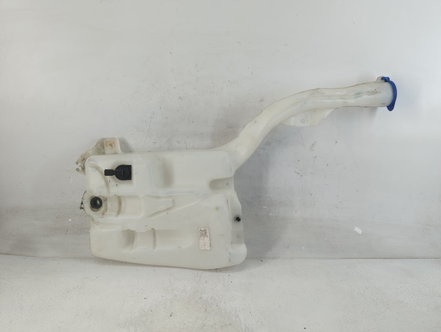2019-2020 Lincoln Nautilus Windshield Washer Fluid Reservoir Bottle Oem - Oemusedautoparts1.com