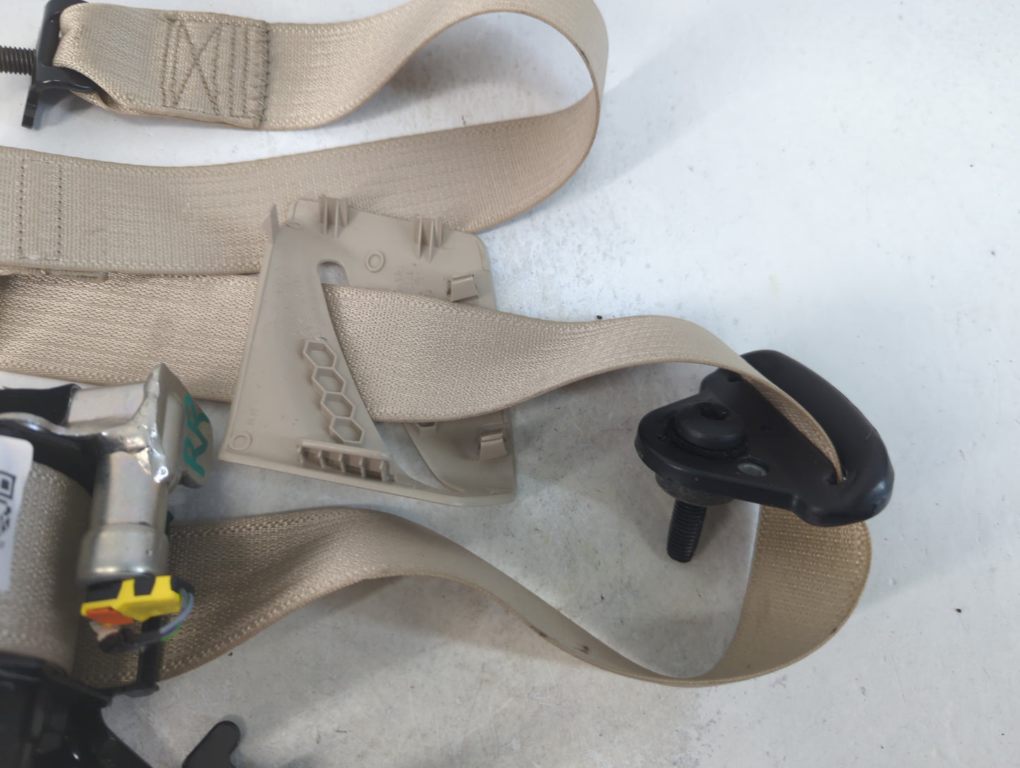 2019 Lincoln Nautilus Passenger Right Seat Belt Rear Retractor - Oemusedautoparts1.com