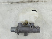 Lincoln Navigator Brake Master Cylinder 1492184 - Oemusedautoparts1.com
