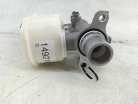 Lincoln Navigator Brake Master Cylinder 1492184 - Oemusedautoparts1.com