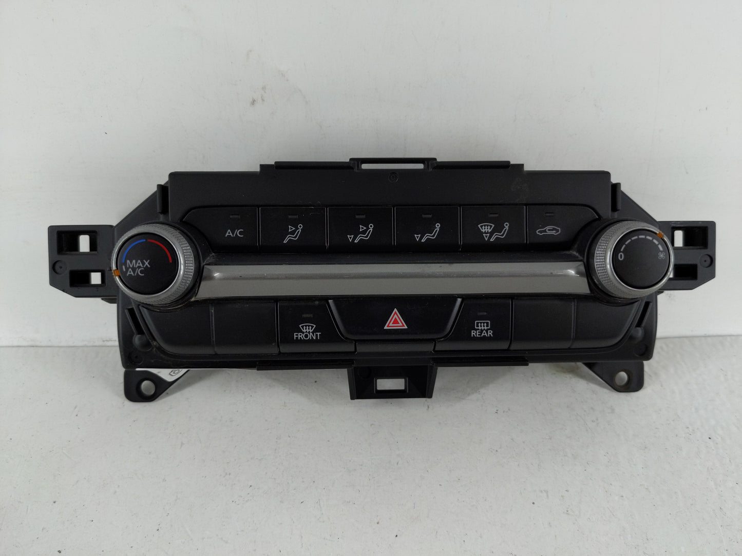 2019-2022 Mazda 3 Climate Control Module Temperature AC/Heater Replacement P/N:BDGF 61 190B Fits Fits 2019 2020 2021 2022 OE